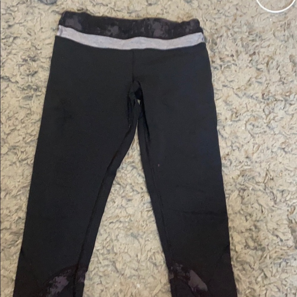 Lululemon cropped leggings